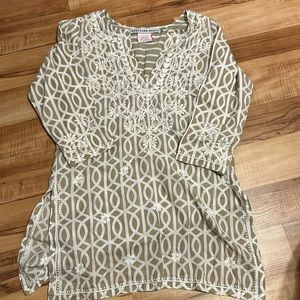 Gretchen Scoot embroidered side slit tunic top XXS